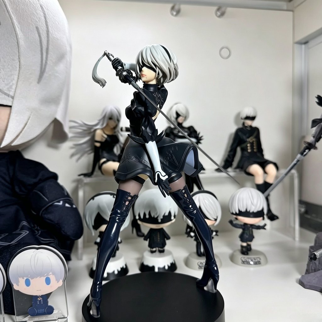 핫세일 18CM 요르하 2B 흑백 시리즈 애니메이션 피 - Anime Merchandise For Sale 리뷰 및 가격